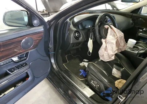 2012 Jaguar Xj z USA, uszkodzony, nr VIN SAJWA1CB4CLV37615